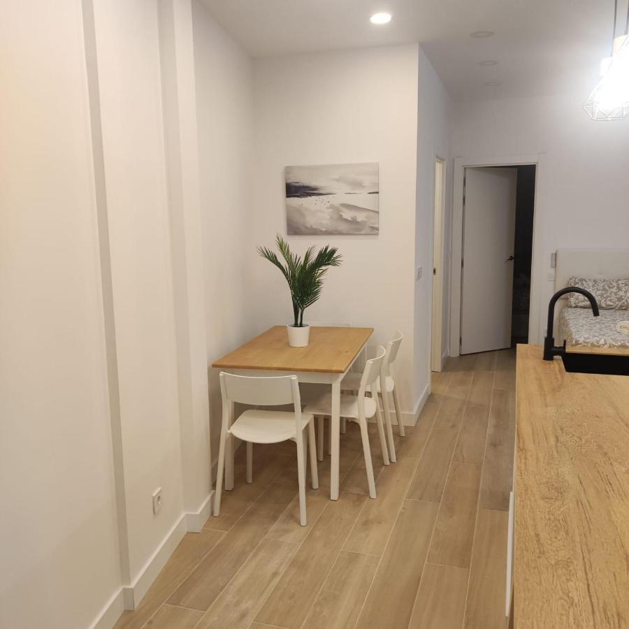 Av. Asturias Apartamento Madrid Eksteriør bilde