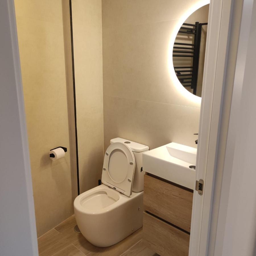 Av. Asturias Apartamento Madrid Eksteriør bilde