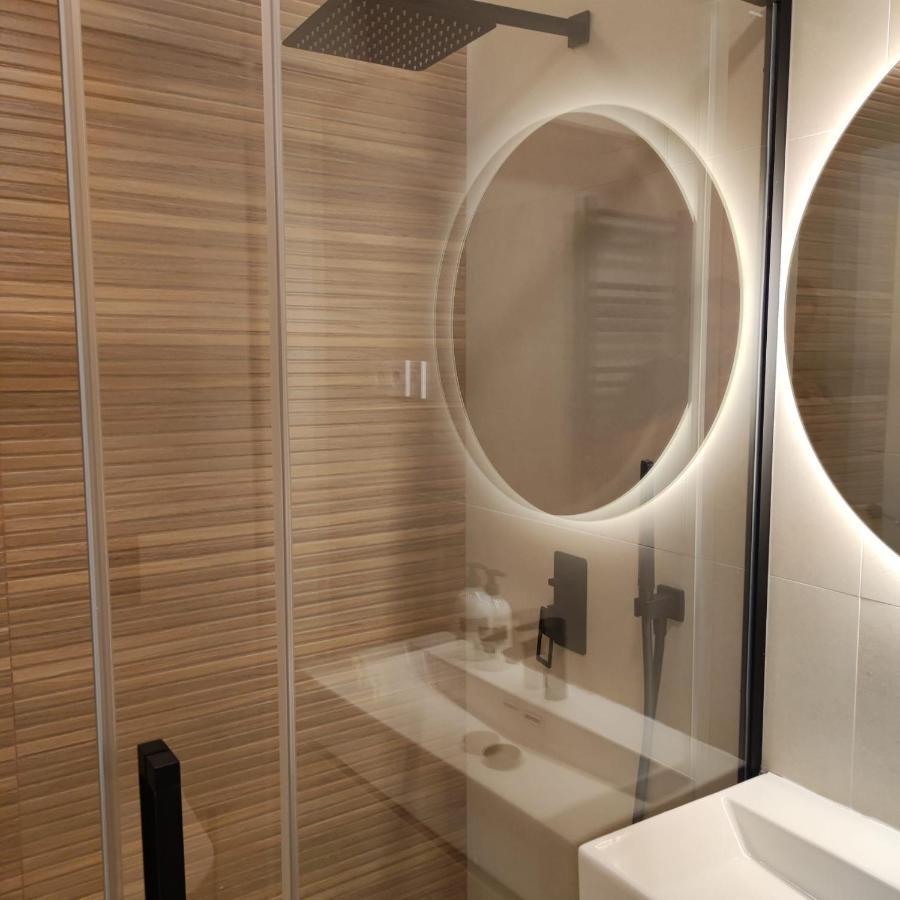 Av. Asturias Apartamento Madrid Eksteriør bilde