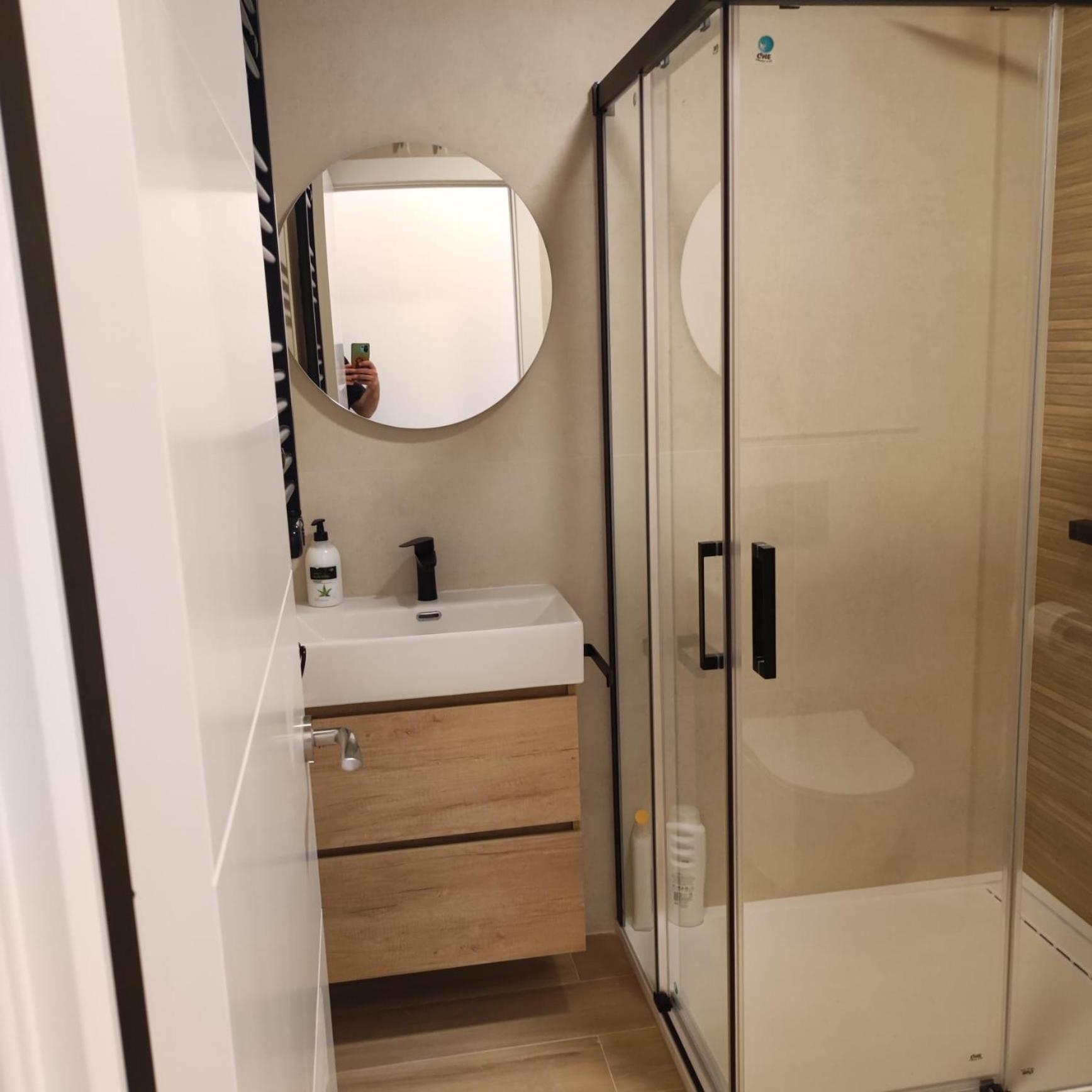 Av. Asturias Apartamento Madrid Eksteriør bilde