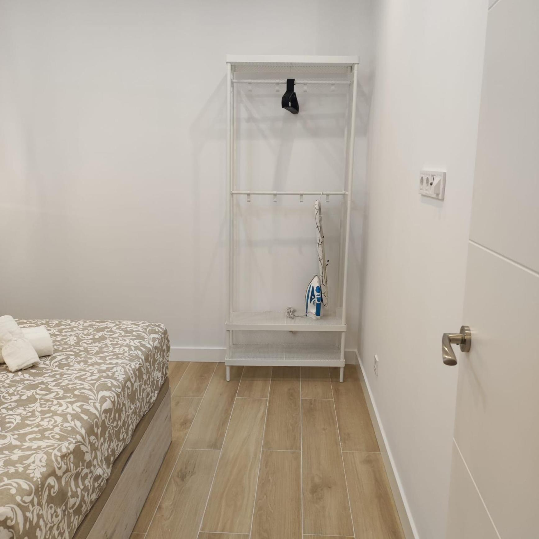 Av. Asturias Apartamento Madrid Eksteriør bilde